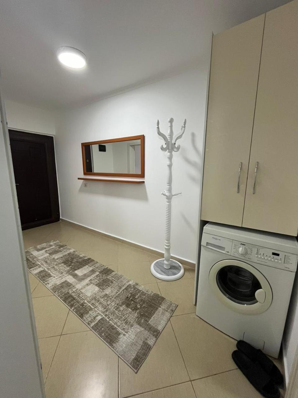 Apartment Qetesia Corovode